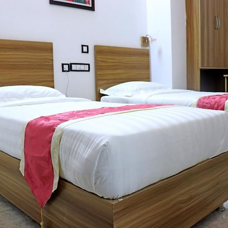 Gulnaar Guest House Chennai Exterior photo
